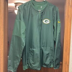 Green Bay Packers On Field Apparel Dri-Fit half zip pullover windbreak rain gear